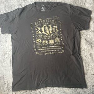 Disneyland Resort Retro 2016‎ T-Shirt XL